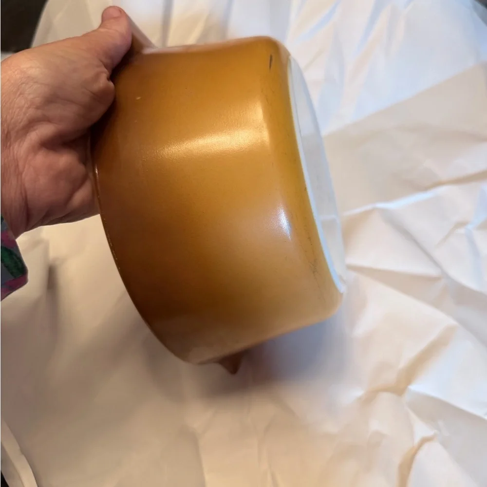 Pyrex Brown Bakeware - Picture 1 of 5